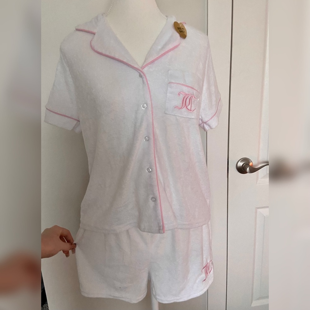 juicy couture white & pink sleep set 🐰